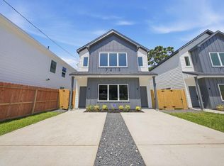 7417 Charlie St #A/B, Houston, TX 77088