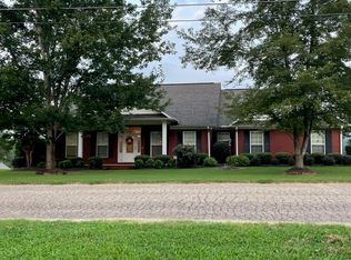 352 Spring Hill Dr, Pontotoc, MS 38863