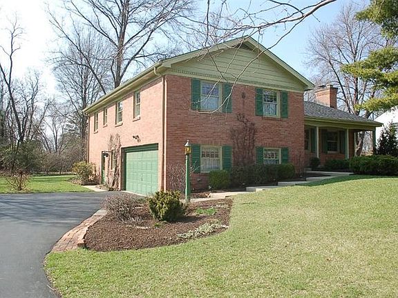 2nd image of 371 Circlewood Ln