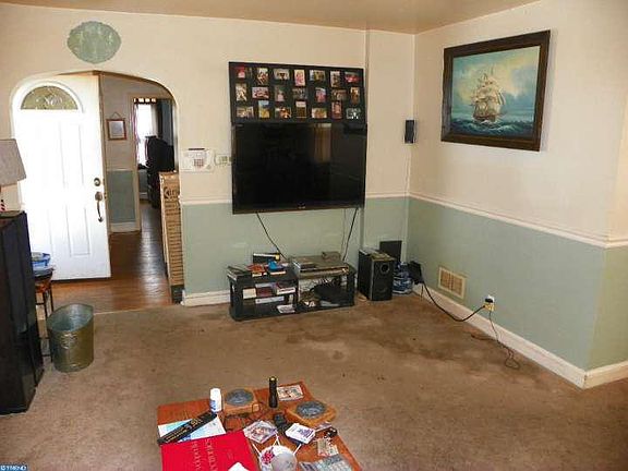 3rd image of 304 Smyrna Ave
