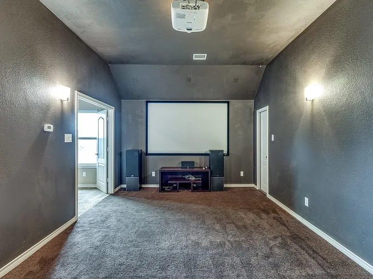 15100 Seventeen Lakes Blvd — Photo 9