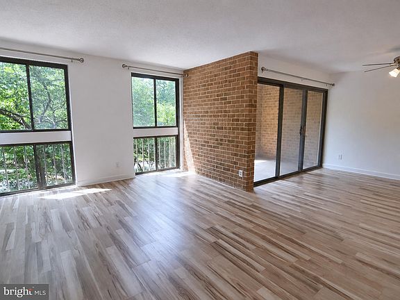 2nd image of 1580 Moorings Dr Suite 11B