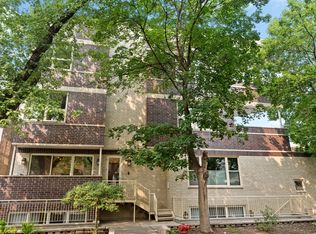 1937 N Wilmot Ave #2, Chicago, IL 60647