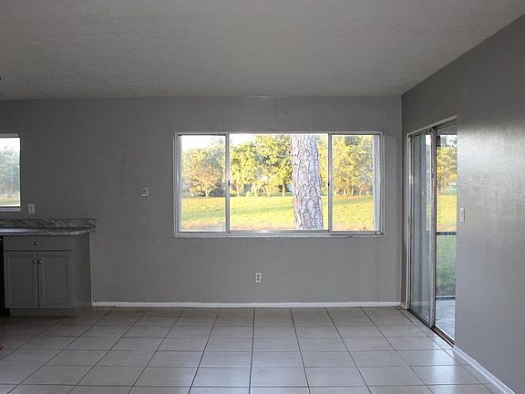5th image of 1618 SE Elkhart Ter