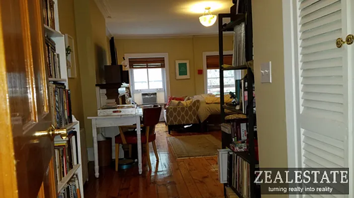 Rented by ZealEstate Group Inc | media 52