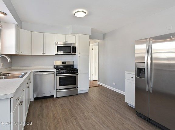 3rd image of 5086 W Wick Dr