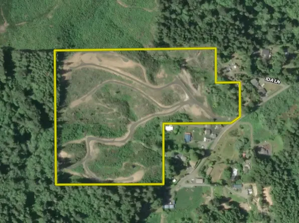 Fawn Ln, Coos Bay, OR 97420