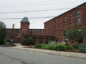 Centennial Island Apartments — Photo 2