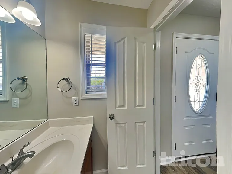 629 Wolfchase Dr — Photo 16