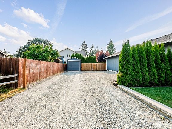 4th image of 13112 5th Avenue E