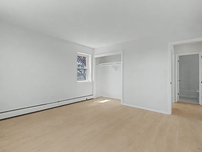 21-2C Spring St #C2 — Photo 11