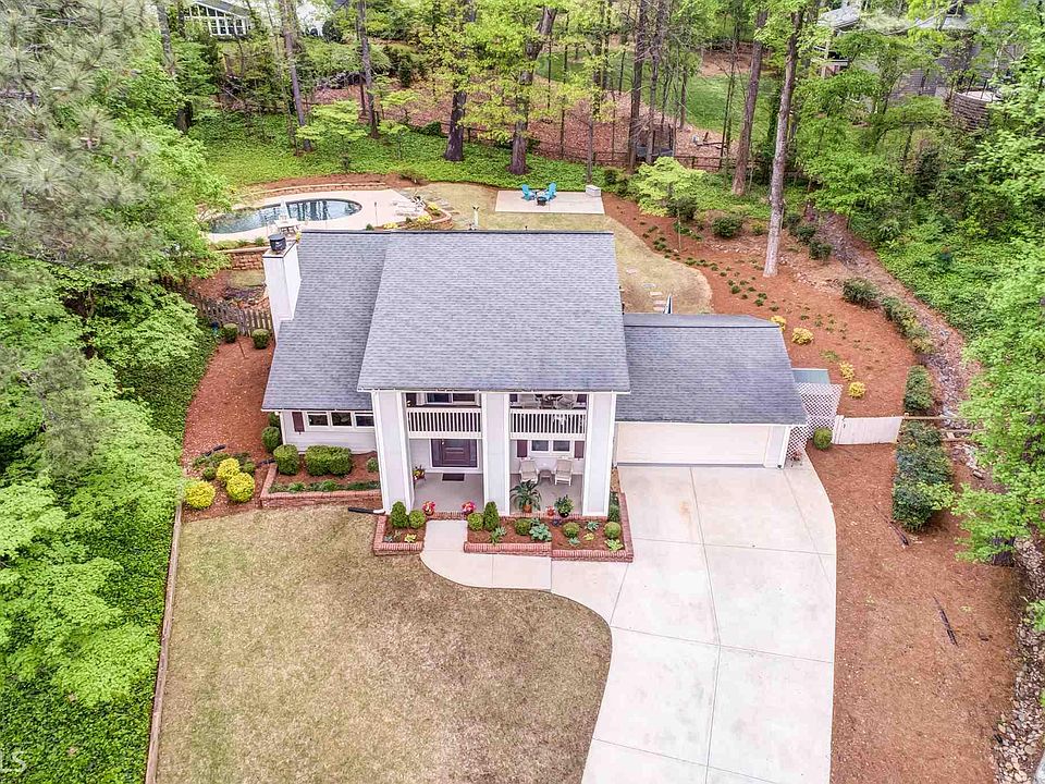 1st image of 1038 Fairfield Ct