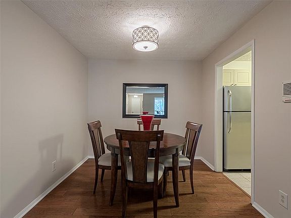 4th image of 1407 Summit North Dr NE #1407
