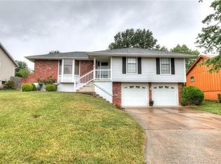16800 E 52nd St S, Independence, MO 64055