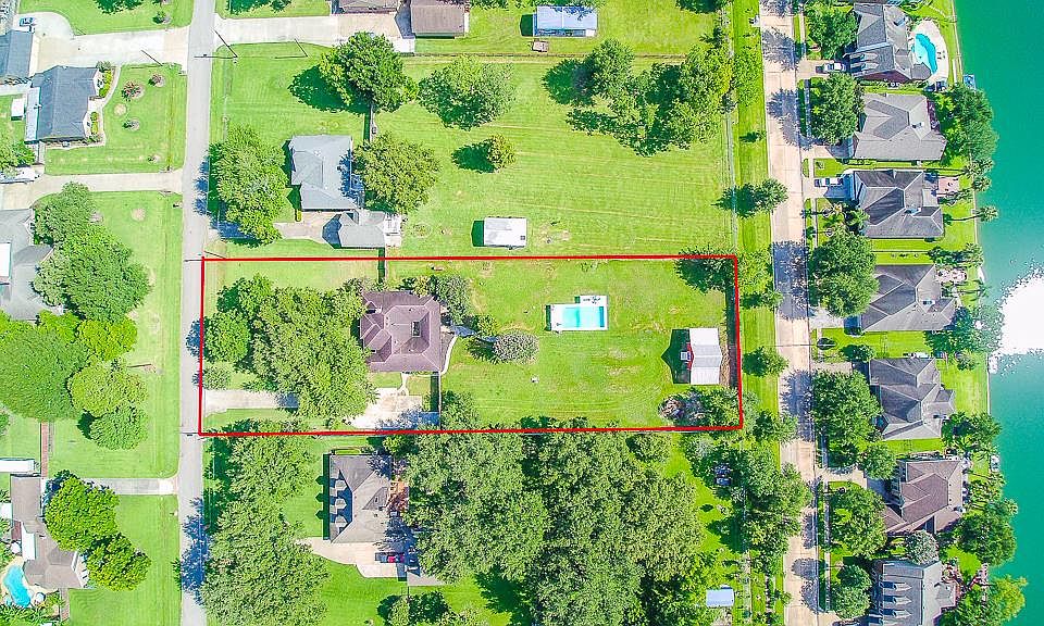 1st image of 2341 Sterling Dr