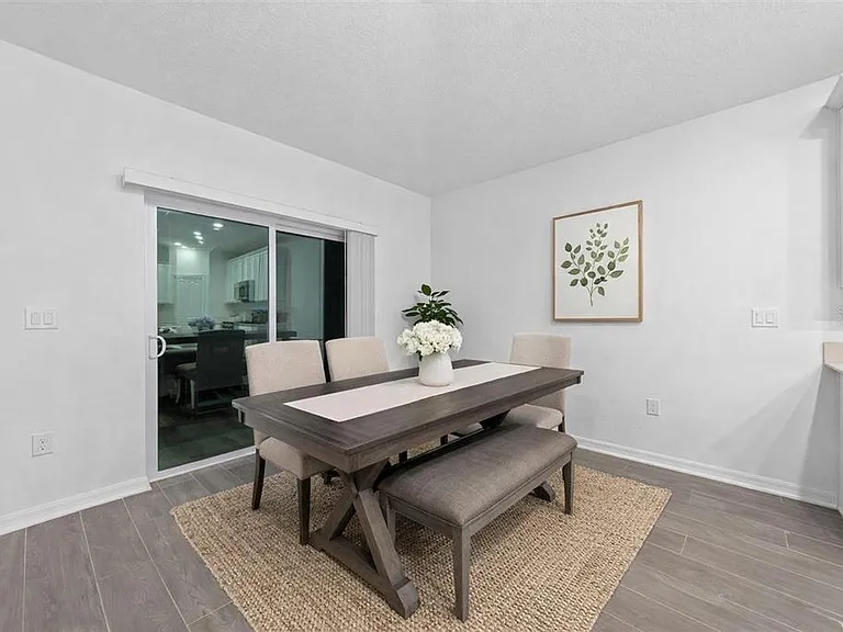 3977 Willowbrook Dr — Photo 12