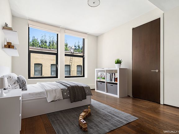 4th image of 415 Washington St APT 7B