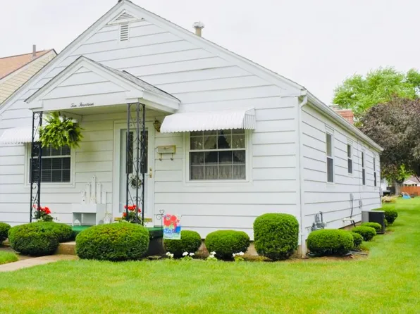 1014 Virginia St, Piqua, OH 45356