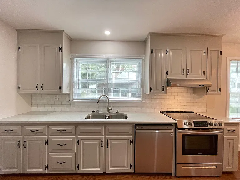 707 N Brunswick Ave — Photo 4