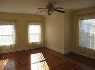 11 Cliff St #3, Melrose, MA 02176