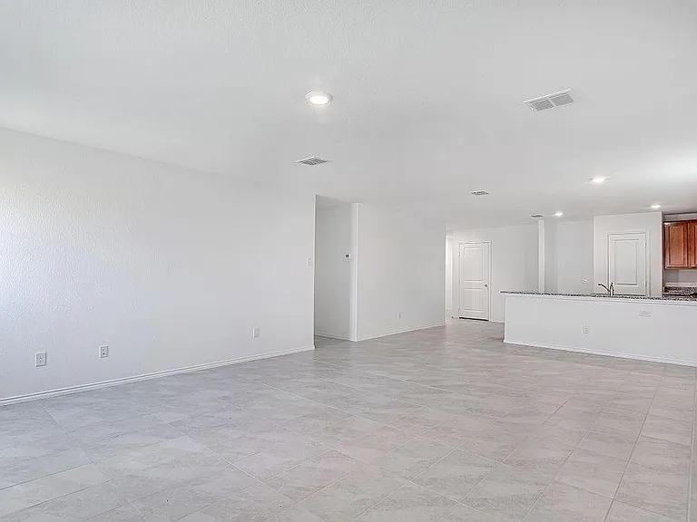4052 Dublin Ridge Dr — Photo 4