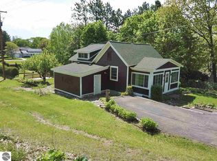 416 May St, Cadillac, MI 49601