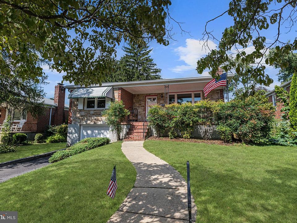 1st image of 322 Lee Dr