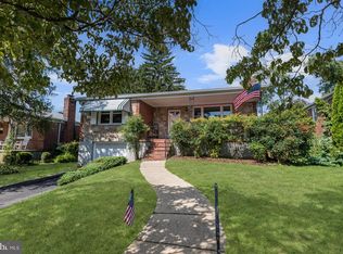 322 Lee Dr, Catonsville, MD 21228