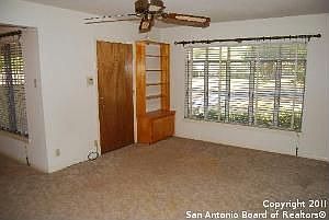 3rd image of 310 Astoria Dr