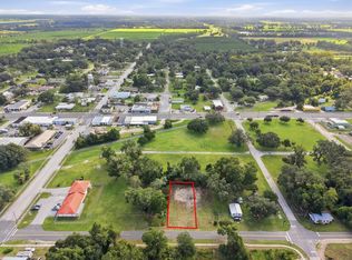 103 SW 2nd St, Chiefland, FL 32626