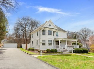 31 Gilbert St, Ridgefield, CT 06877