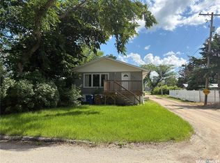 222 1st St NE, Wadena, SK S0A4J0