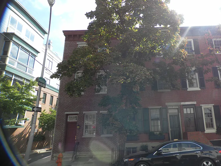 515 S 16th St #A — Photo 6