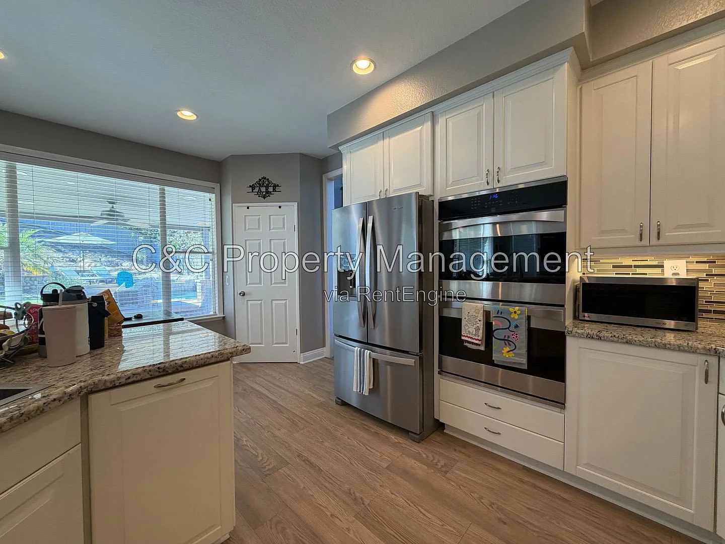 4 bed, 3.0 bath, 2797 sqft, $5,800 — Photo 2