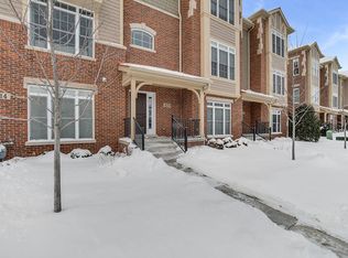 420 N 1st Street, Geneva, IL 60134