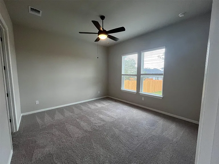 145 Great Sequoia Ln — Photo 7