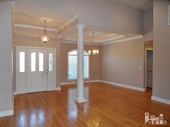 5th image of 312 Island Cove Ct