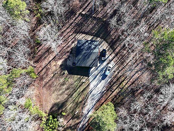 2nd image of 755 County Road 871