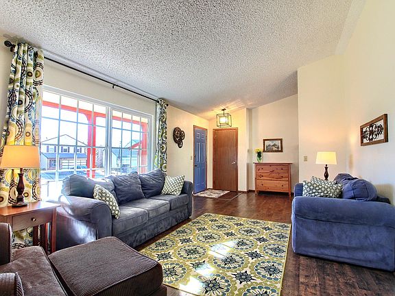 5th image of 3103 W 12th Avenue Ct