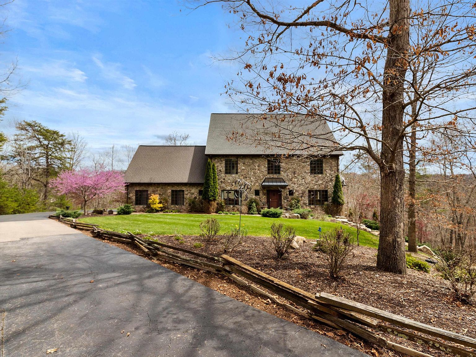3045 New Ridge Rd, Elliston, VA 24087 Zillow