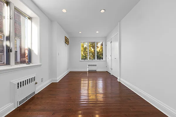 Rented by Signature Property Realty | media 30