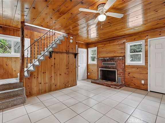 3rd image of 23385 Kay Rd