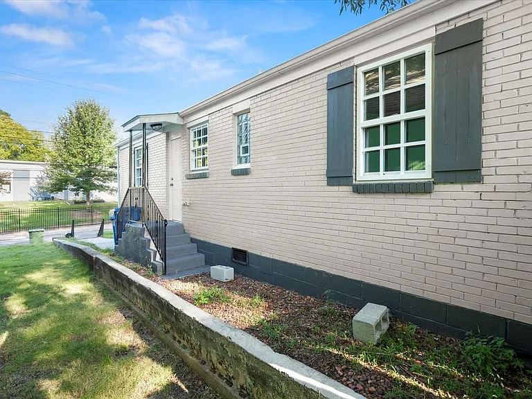 481 Griffin St NW — Photo 30
