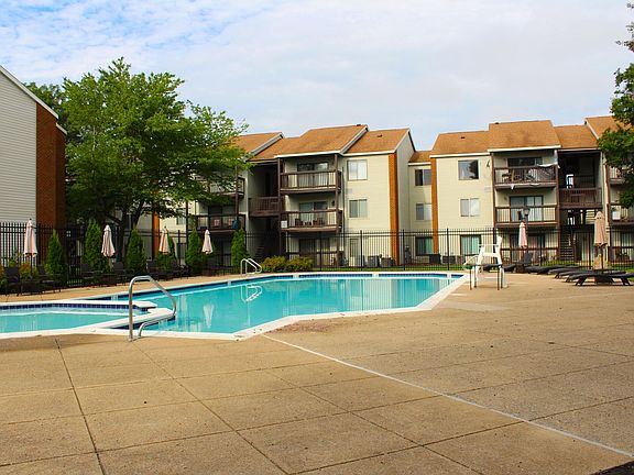 5th image of 133 Haverford Ct