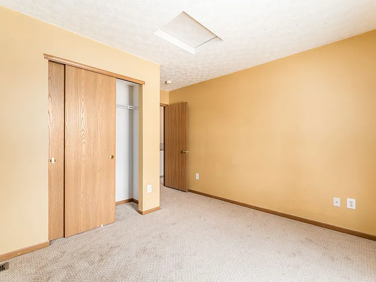 135 Saratoga St — Photo 23