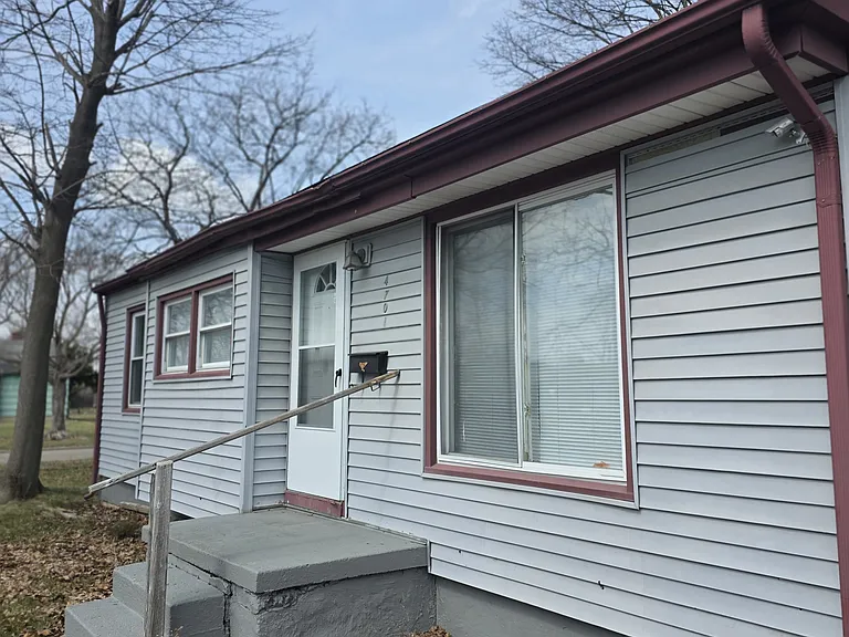 4701 Birchcrest Dr — Photo 1