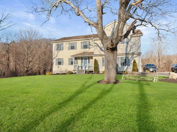 16 Somerset Drive, Patterson, NY 12563