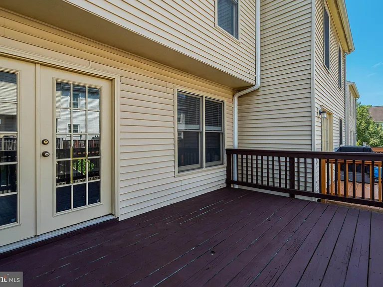 14716 Grobie Pond Ln — Photo 17