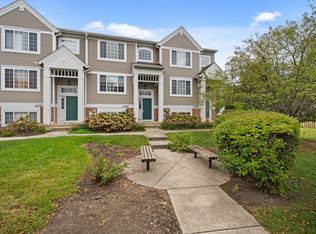 2295 Twilight Dr, Aurora, IL 60503