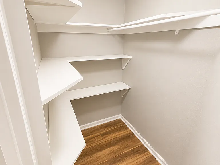 University Place Apartments — Photo 10